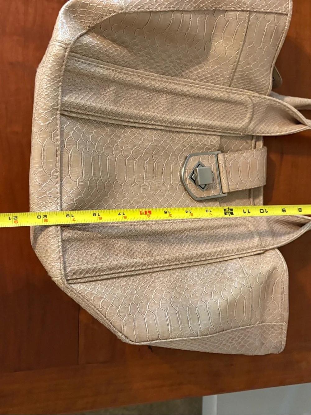 Tan Faux Snakeskin Oversized Hobo Shoulder Bag Y2K vegan leather